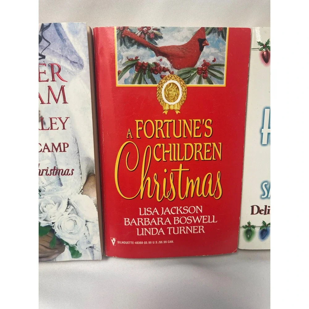 Christmas Romance Book Lot of 5 | Linda Howard Debbie Macomber & More